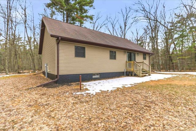 1809 S Badger Court, Arkdale, WI 54613