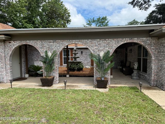 206 Boggs Circle, Long Beach, MS 39560