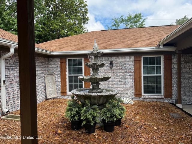 206 Boggs Circle, Long Beach, MS 39560
