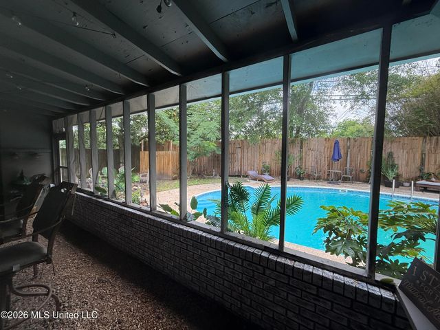 206 Boggs Circle, Long Beach, MS 39560