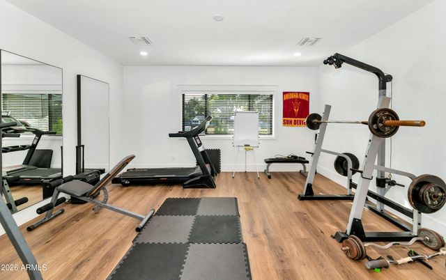 5714 E LAFAYETTE Boulevard, Phoenix, AZ 85018