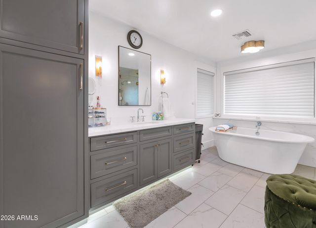 5714 E LAFAYETTE Boulevard, Phoenix, AZ 85018