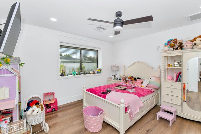 5714 E LAFAYETTE Boulevard, Phoenix, AZ 85018