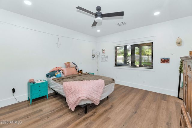 5714 E LAFAYETTE Boulevard, Phoenix, AZ 85018