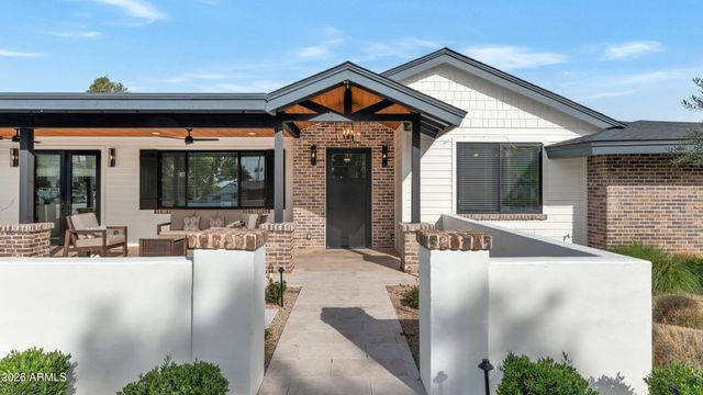 5714 E LAFAYETTE Boulevard, Phoenix, AZ 85018