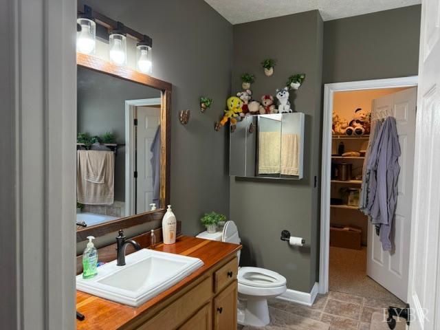 100 Walton Drive, Moneta, VA 24121