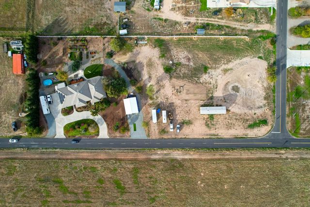 37143 Avenue 16, Madera, CA 93636