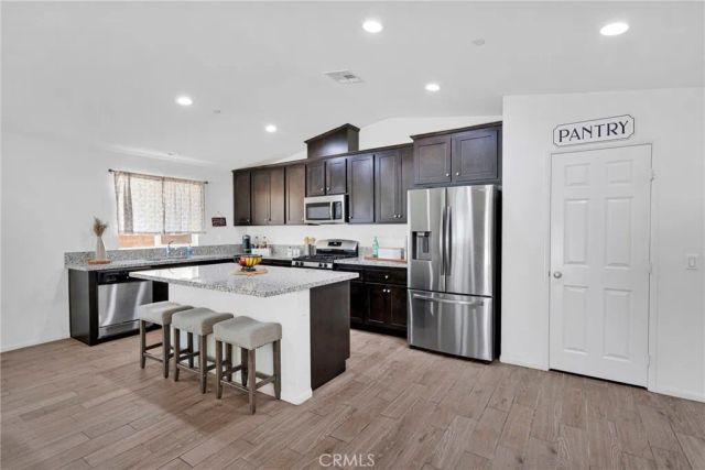 13039 Eastwind Way, Victorville, CA 92392