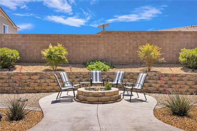 13039 Eastwind Way, Victorville, CA 92392