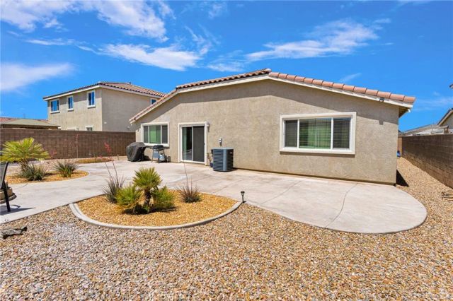 13039 Eastwind Way, Victorville, CA 92392