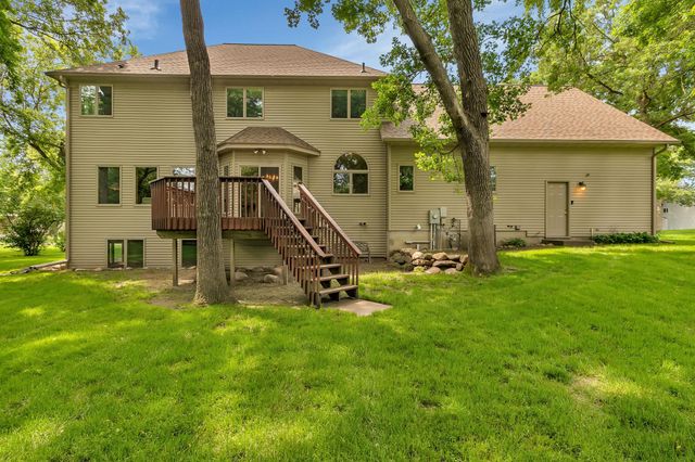 617 17th Street N, Sartell, MN 56377