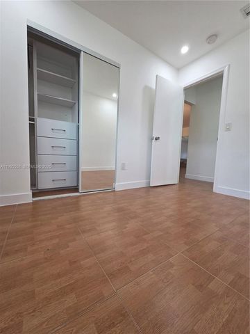 2851 NW 203rd Ln, Miami Gardens, FL 33056