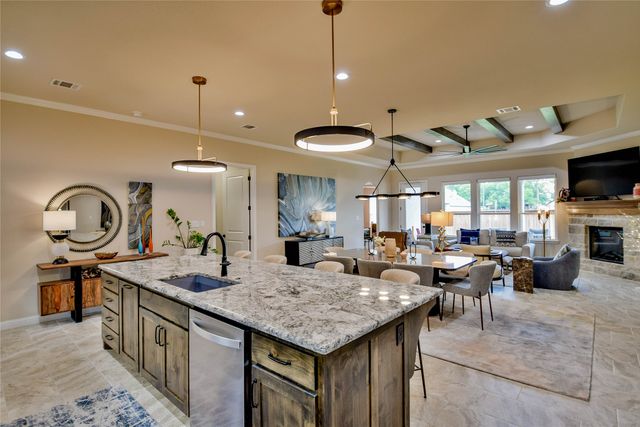1453 Highland Park Circle, Granbury, TX 76048