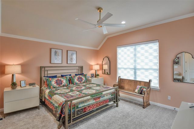 1453 Highland Park Circle, Granbury, TX 76048