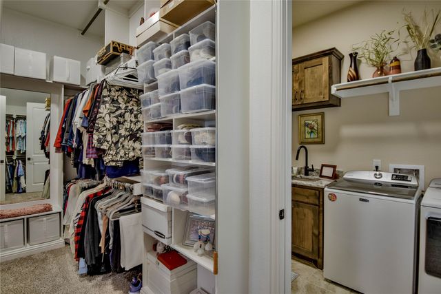 1453 Highland Park Circle, Granbury, TX 76048