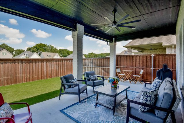 1453 Highland Park Circle, Granbury, TX 76048