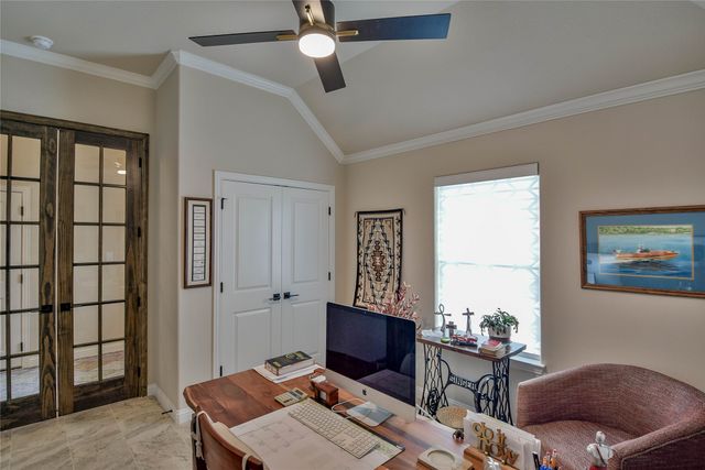 1453 Highland Park Circle, Granbury, TX 76048