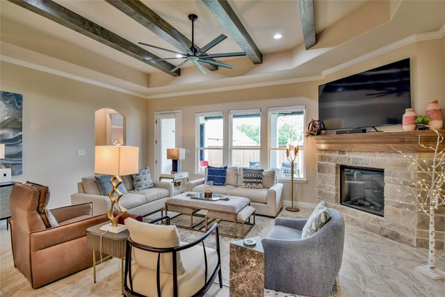 1453 Highland Park Circle, Granbury, TX 76048