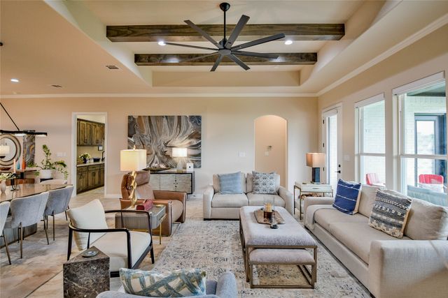 1453 Highland Park Circle, Granbury, TX 76048