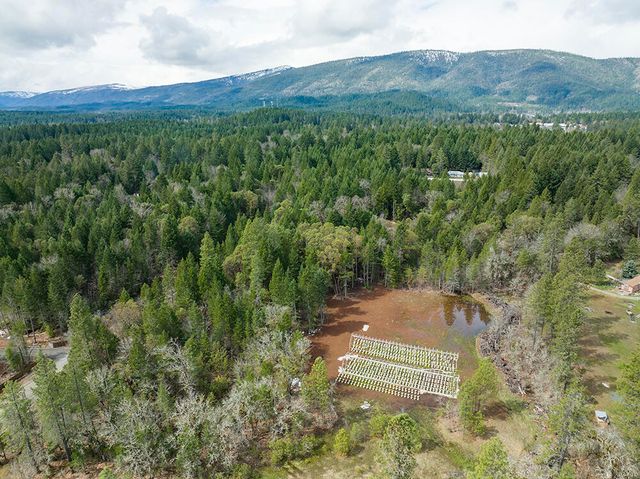 234 Lurline Lane, Cave Junction, OR 97523