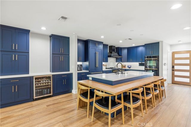 5635 Radford, Valley Village, CA 91607