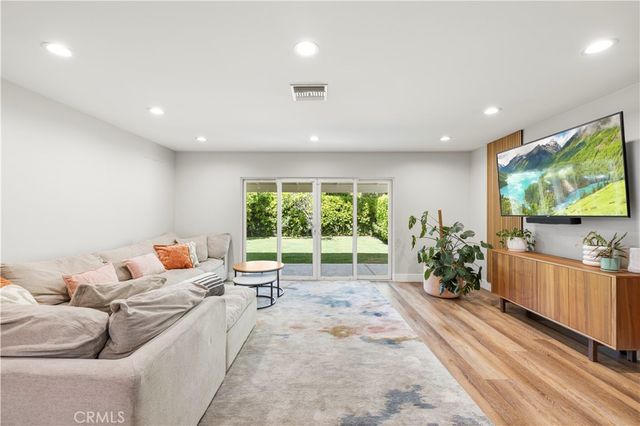5635 Radford, Valley Village, CA 91607