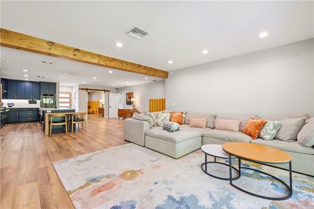 5635 Radford, Valley Village, CA 91607