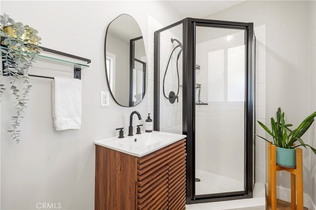 5635 Radford, Valley Village, CA 91607