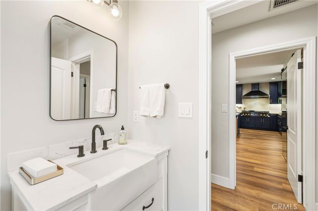 5635 Radford, Valley Village, CA 91607