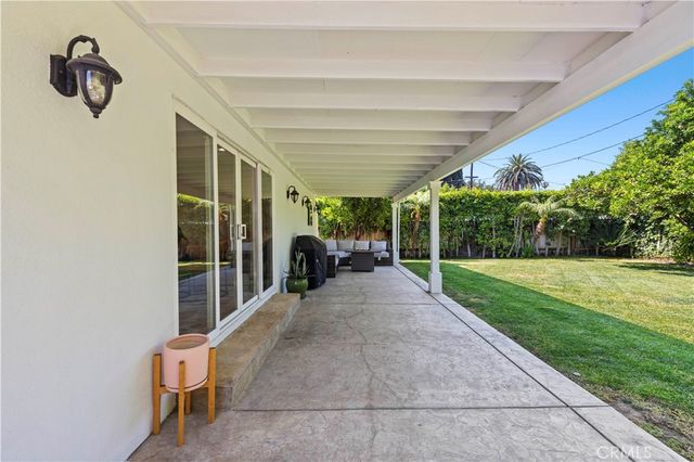 5635 Radford, Valley Village, CA 91607