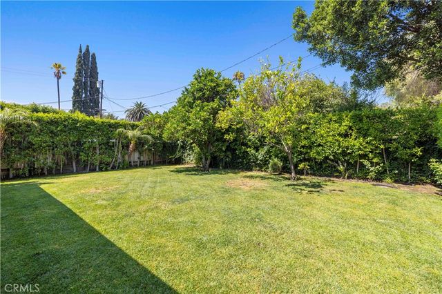 5635 Radford, Valley Village, CA 91607