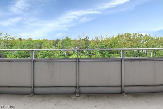 12900 Lake Avenue 812, Lakewood, OH 44107