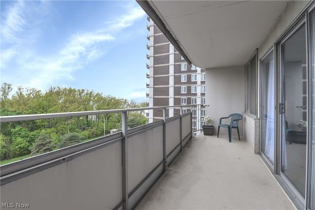 12900 Lake Avenue 812, Lakewood, OH 44107