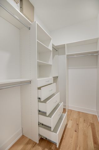 941 N Winchester Avenue 2, Chicago, IL 60622