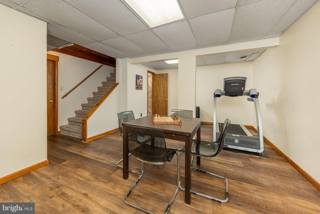 1069 CHEWS LANDING, Laurel Springs, NJ 08021