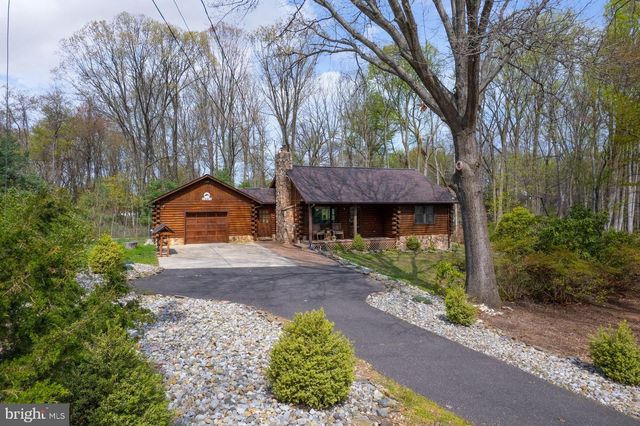 1069 CHEWS LANDING, Laurel Springs, NJ 08021