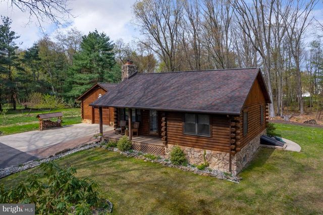 1069 CHEWS LANDING, Laurel Springs, NJ 08021