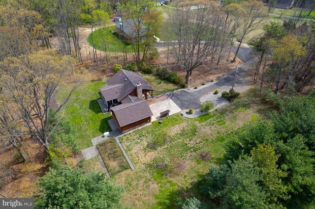 1069 CHEWS LANDING, Laurel Springs, NJ 08021