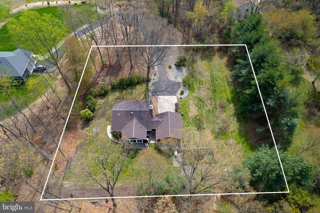 1069 CHEWS LANDING, Laurel Springs, NJ 08021