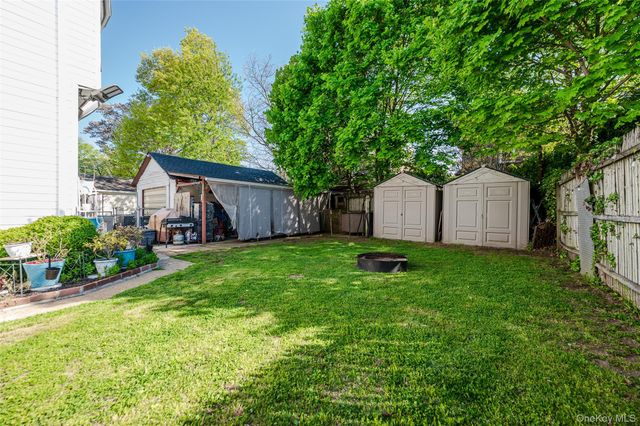 126 Scranton Avenue, Lynbrook, NY 11563