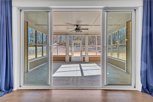 212 blue point, Fayetteville, GA 30215