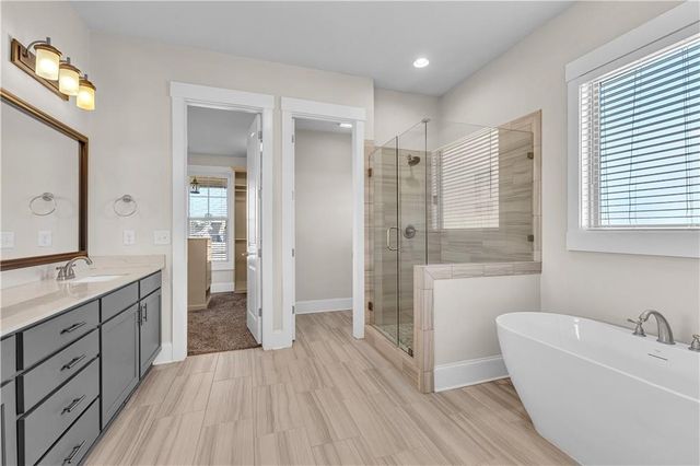 212 blue point, Fayetteville, GA 30215