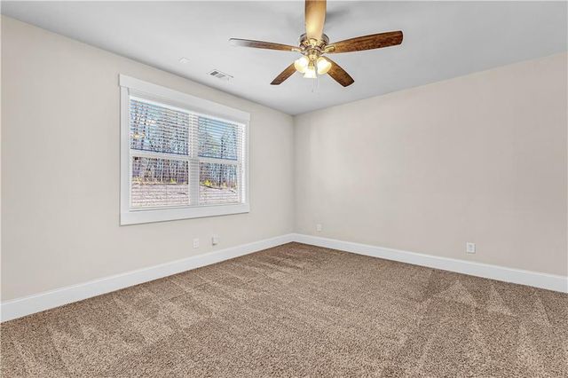 212 blue point, Fayetteville, GA 30215