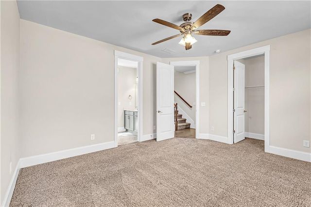 212 blue point, Fayetteville, GA 30215