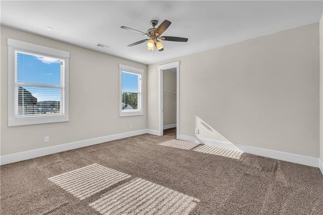 212 blue point, Fayetteville, GA 30215