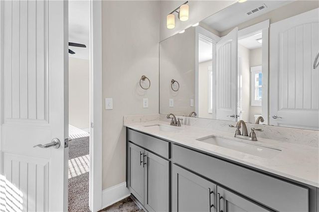 212 blue point, Fayetteville, GA 30215