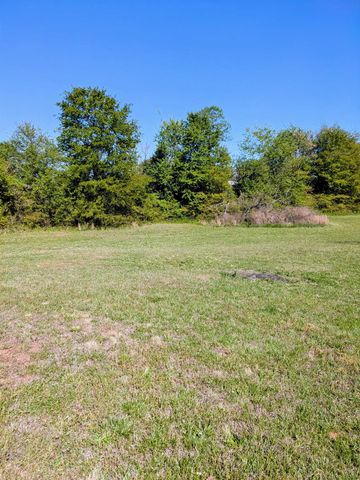 119 Overland Park Dr, Chesnee, SC 29323