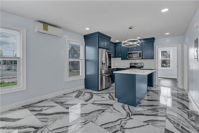 255 Pearl Street 1, Providence, RI 02907