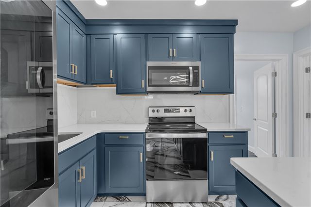 255 Pearl Street 1, Providence, RI 02907