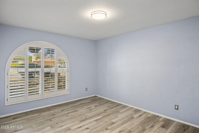 417 E BECK Lane, Phoenix, AZ 85022